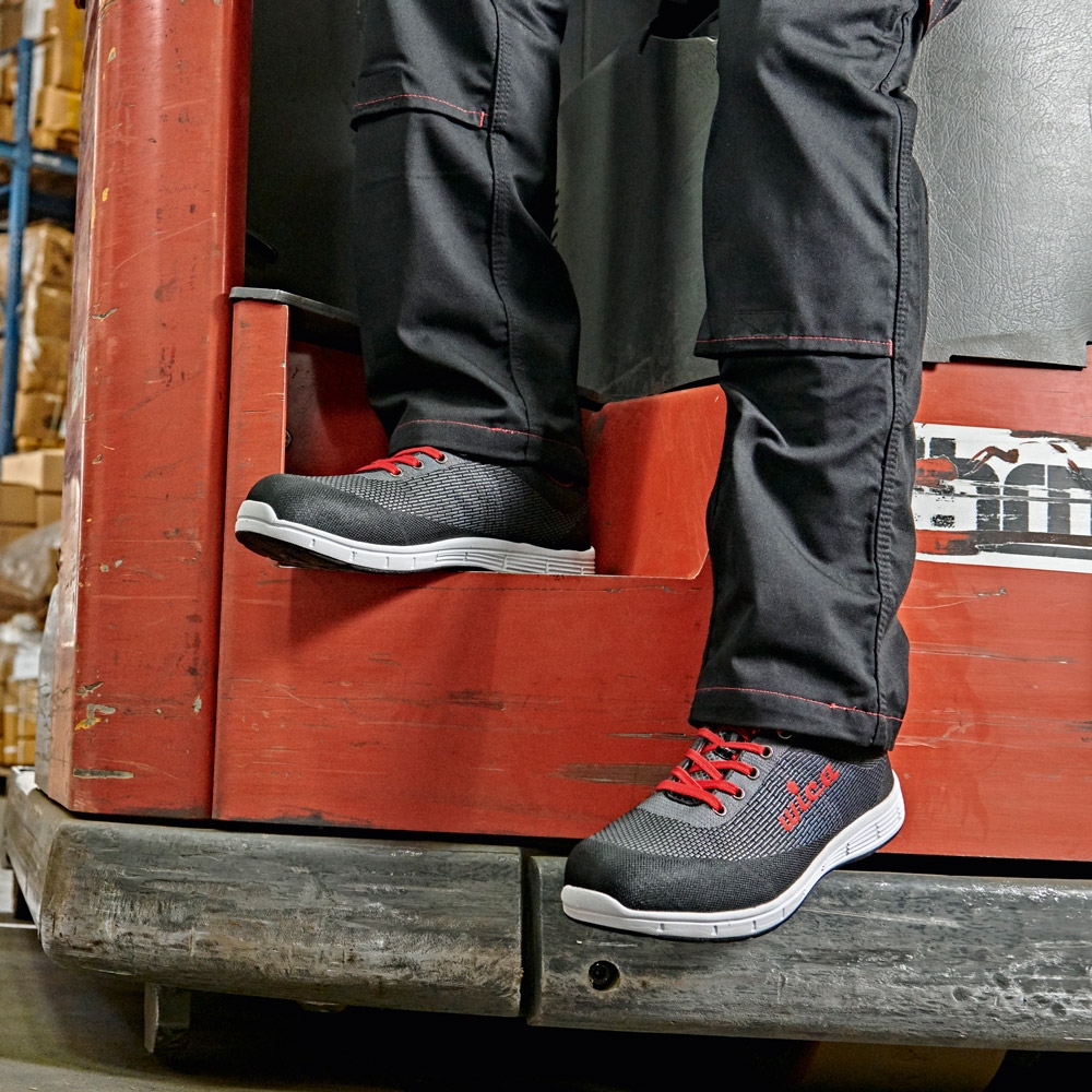 pics/Feldtmann 2016/Schuhe/wica-31556-sicherheitshalbschuhe-s1p-sra-schwarz-rot-aktion.jpg